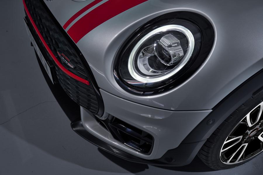 Детали экстерьера Mini John Cooper Works Clubman (F54) 2019 года  (WW) (фото 7 из 56)